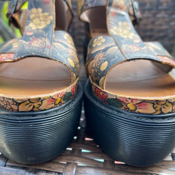 Dr Martens Adaya floral tattoo platform sandals size 42/10 - Picture 12 of 16